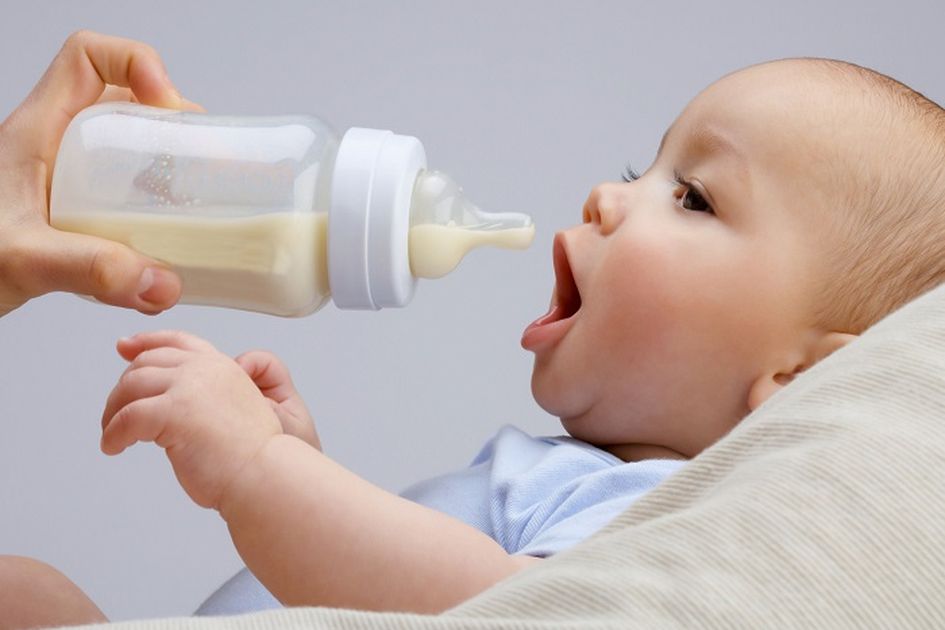 7 Hal yang Harus Diperhatikan Sebelum Membeli Susu Formula Bayi Baru Lahir
